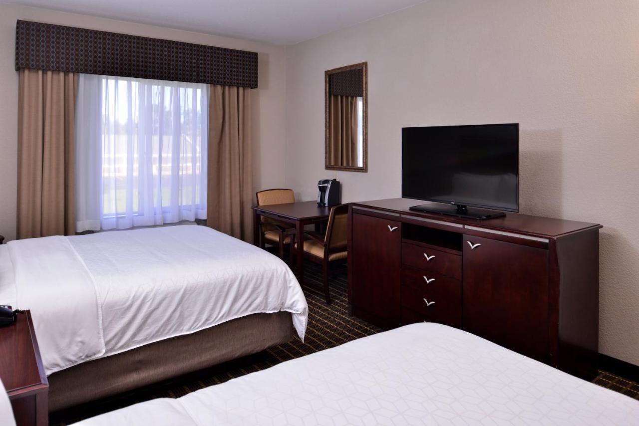 Holiday Inn Express & Suites Pittsburg By Ihg Exterior foto